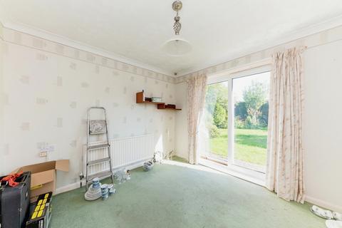 4 Chestnut Close, Waltham, Grimsby, DN37 0ED