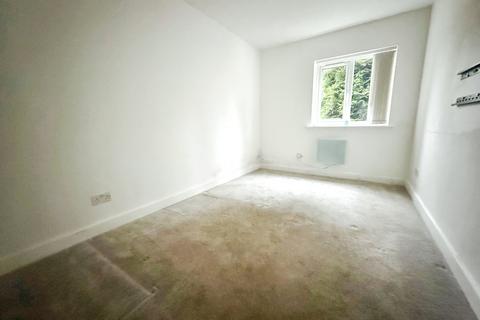 2 bedroom apartment for sale, Carlton Place, Stockport SK7