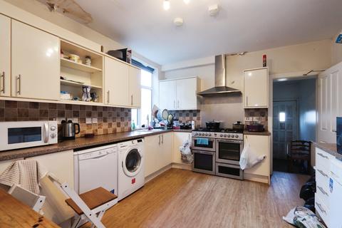 6 bedroom terraced house for sale, Abbeyfield Road, South Yorkshire S4