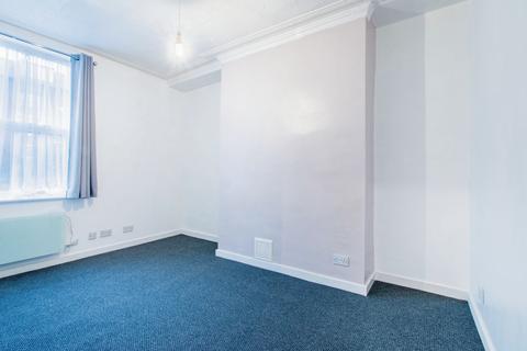 1 bedroom apartment to rent, Upper Wortley Road, West Yorkshire LS12