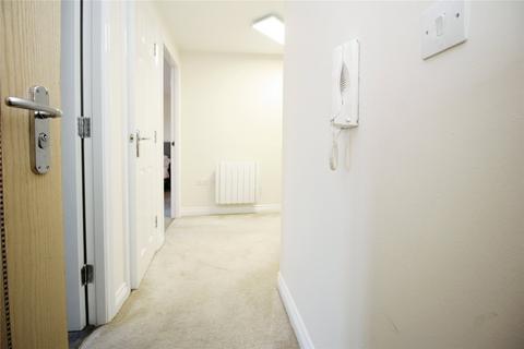 2 bedroom flat for sale, Lowry Gardens, Cumbria CA3