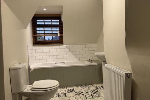 1 bedroom terraced house to rent, Tollergate, North Yorkshire YO11