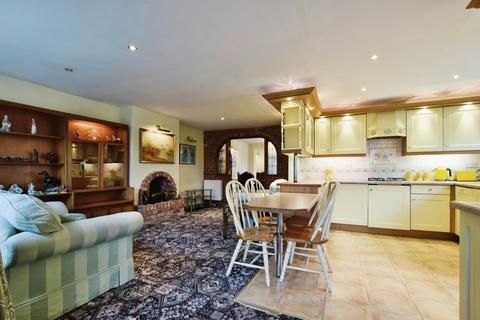4 Anderton Way, Handforth, Wilmslow, SK9 3BZ