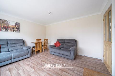 3 bedroom terraced house for sale, Cumberland Close, Hornchurch, RM12