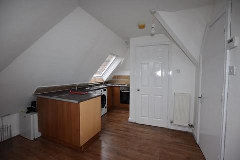 1 bedroom apartment to rent, Broxtowe street, Nottingham