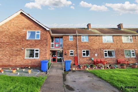 2 bedroom apartment for sale, Saners Close, Cottingham, HU16