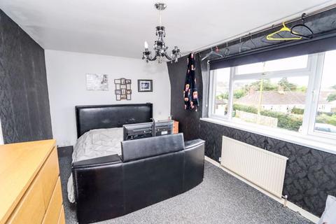 19 Bishops Mead, Cleeve, Bristol, BS49 4NH
