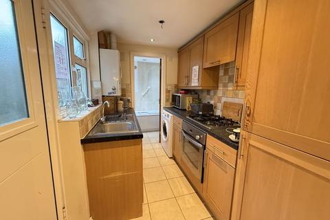 2 bedroom terraced house for sale, Heath End Road, High Wycombe HP10