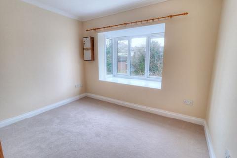 2 bedroom retirement property for sale, Old School Close, High Wycombe HP14