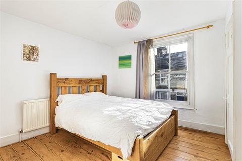 47 Alpha Terrace, Trumpington, Cambridge, CB2 9HS