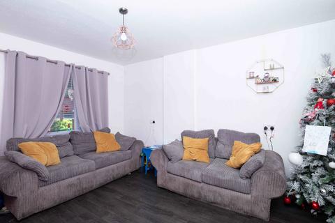 3 bedroom end of terrace house for sale, Cunliffe Drive, Shaw OL2