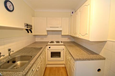 2 bedroom retirement property for sale, Homeshore House, Sutton Road, Seaford