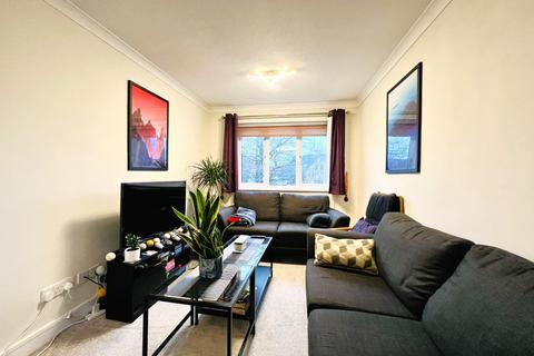 2 bedroom flat for sale, Parkfield House, Godinton