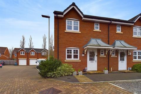 3 bedroom semi-detached house for sale, Bromley Road Kingsway, Quedgeley, Gloucester, Gloucestershire, GL2