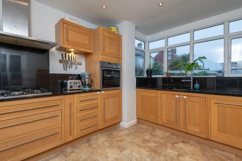 3 bedroom semi-detached house for sale, Leeds LS8