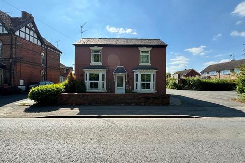 2 bedroom flat to rent, Evesham Road, Astwood Bank, Redditch