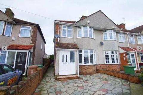 3 bedroom semi-detached house to rent, Sherwood Park Avenue, Sidcup DA15