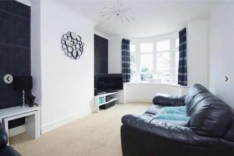 3 bedroom semi-detached house to rent, Sherwood Park Avenue, Sidcup DA15