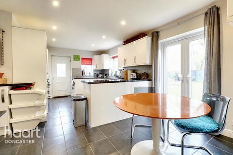 undefined, Belgrave Close, Belton, Doncaster