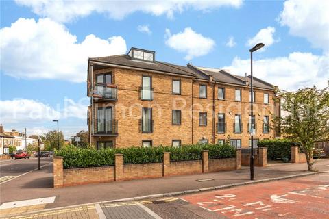 3 bedroom apartment for sale, Finsbury Road, Bounds Green, London, N22