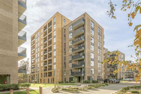 3 bedroom flat for sale, Bowen Drive, London SE7