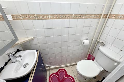 7 Kennard Road, London, E15 1AH