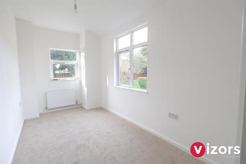 7 Arrow Road South, Redditch, B98 8NX