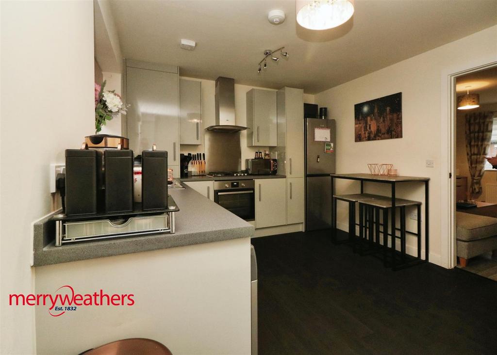 Dining kitchen