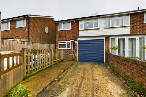 3 bedroom end of terrace house for sale, Beaulieu Gardens, Blackwater, Camberley, Hampshire, GU17