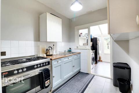 102 Shirley Gardens, Barking, IG11 9XA