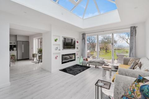 115 Higher Drive, Banstead, SM7 1PS