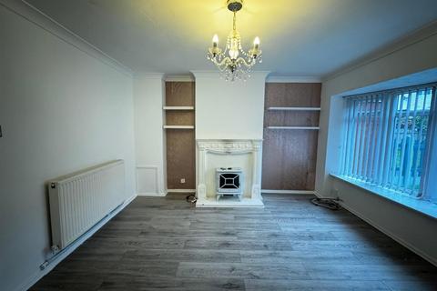 3 bedroom end of terrace house to rent, Millfield Avenue, Walsall