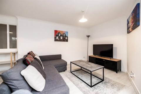 2 bedroom flat to rent, Cranford Road, West End, Aberdeen, AB10