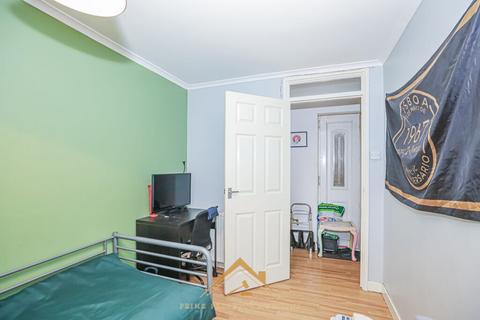 141 Almond Road, Cumbernauld, Glasgow, G67 3LS