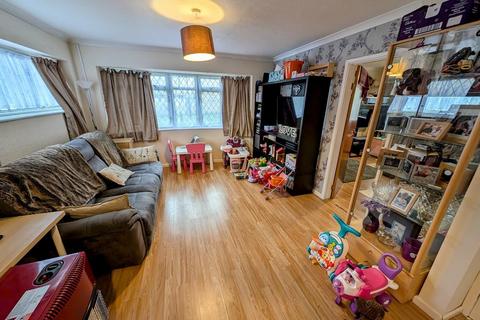 3 bedroom end of terrace house for sale, Hardwicke, Yate, Bristol, BS37 4LF