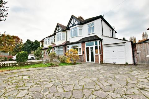 3 bedroom semi-detached house to rent, Eden Park Avenue, Beckenham BR3