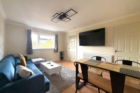 2 bedroom flat for sale, The Lakes Road, Bewdley, DY12