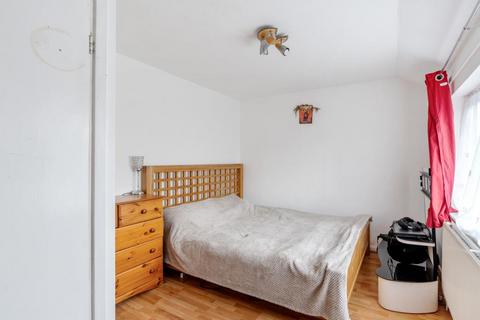 3 bedroom terraced house for sale, Aylesbury,  Buckinghamshire,  HP19