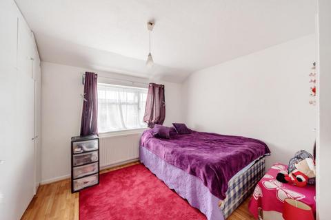 3 bedroom terraced house for sale, Aylesbury,  Buckinghamshire,  HP19