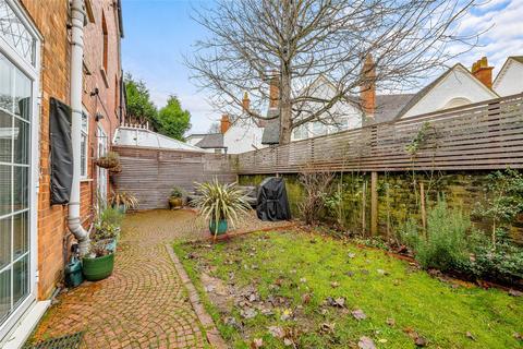 4 bedroom semi-detached house for sale, Wiggie Lane, Redhill, Surrey, RH1