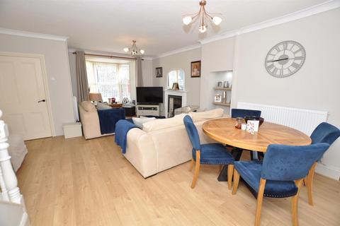 4 bedroom house for sale, Clifton Street, Laugharne, Carmarthen