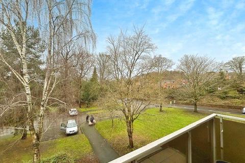 2 bedroom apartment for sale, Rapallo Close, Farnborough, Hampshire