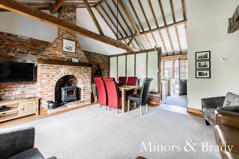 3 bedroom cottage for sale, Fritton Road, Ludham