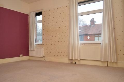 2 bedroom townhouse for sale, Corona Avenue, Hollins, Oldham