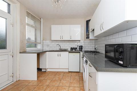 2 bedroom terraced house for sale, Waverley Terrace, Huddersfield HD1