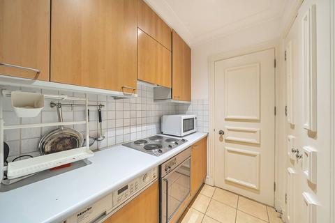 1 bedroom flat to rent, Chantry Square, High Street Kensington, London, W8