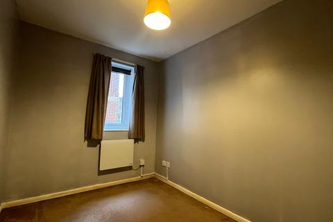 2 bedroom terraced house to rent, Redford Close, Feltham, Greater London, TW13