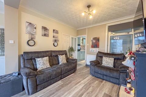 2 bedroom terraced house for sale, Fairview Terrace, Talywain, NP4