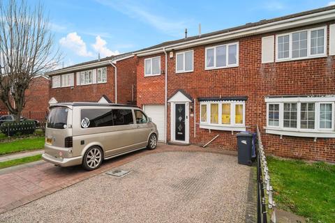 4 bedroom semi-detached house for sale, Farringdon Drive, Rossington, DN11 0