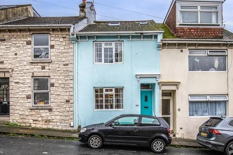 3 bedroom terraced house for sale, Picton Street, Brighton